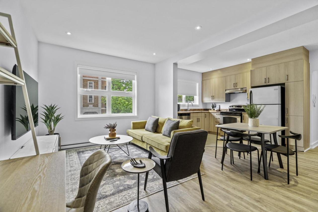 Stylish 2 Bedroom Haven By Jean Talon Market モントリオール エクステリア 写真